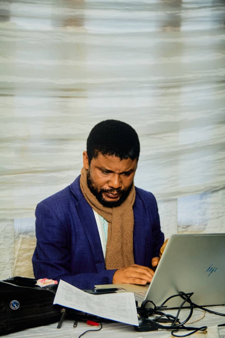 KAMBALE MUHESI Eloge, Chercheur en Biodiversité, Ecologie et Environnement (Publications)